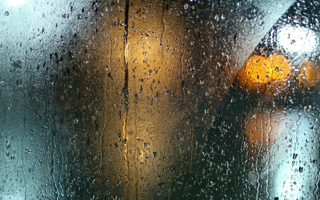 Can You Spray UPVC in the Rain?